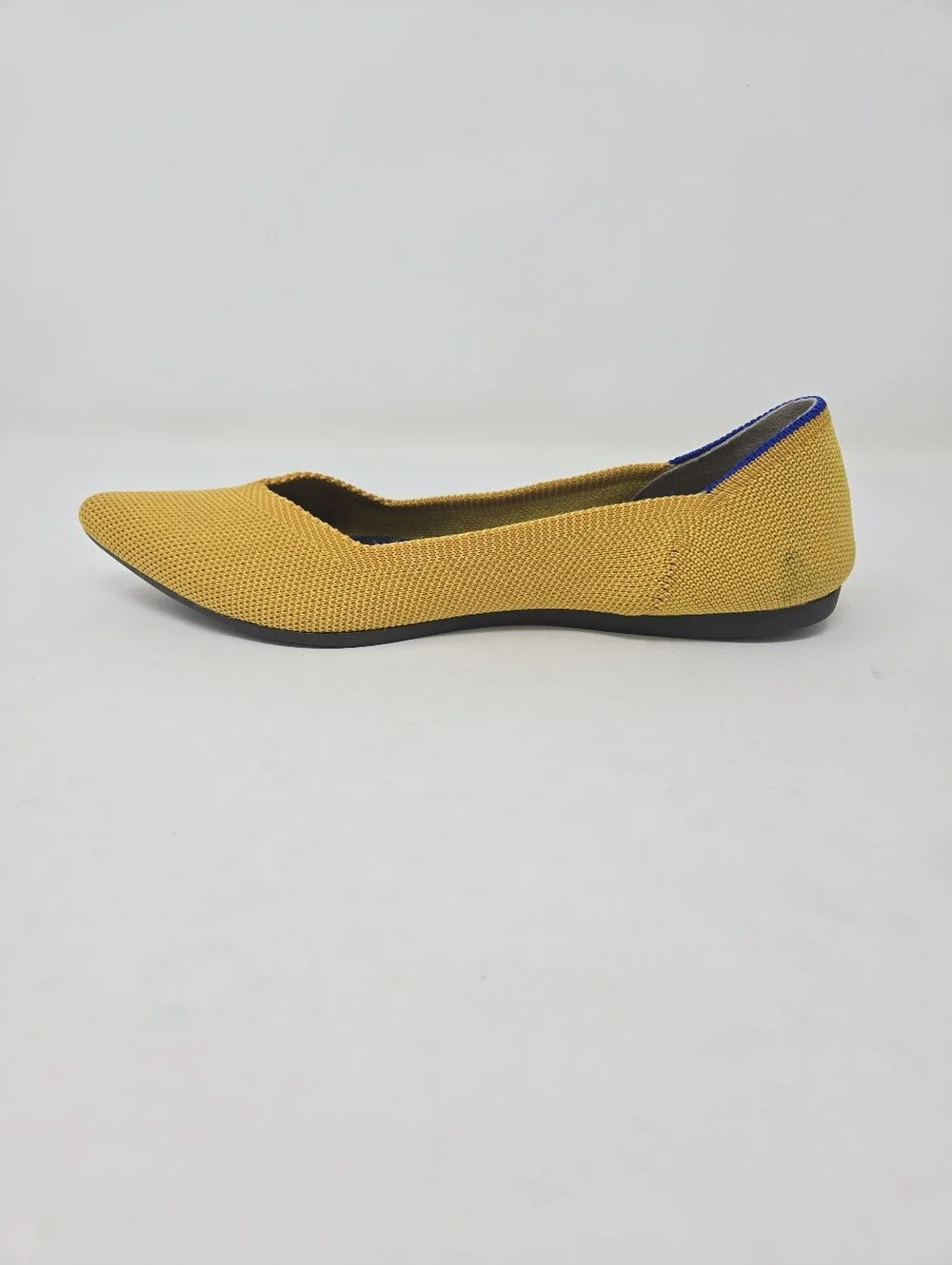 Rothys The Poiny Yellow Ballet Flats Size 6.5